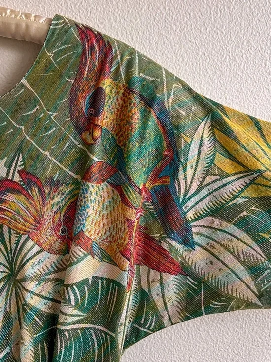 Vintage 1980s Tropical Bird Print Dress With Metallic Threads (L) - Picture 8 of 14